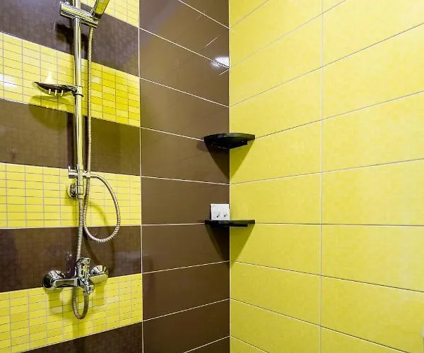 Cozy Little In Studentski Grad *