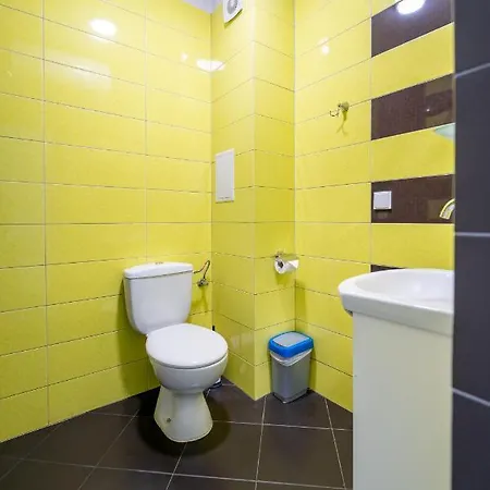 아파트 Cozy Little In Studentski Grad 소피아
